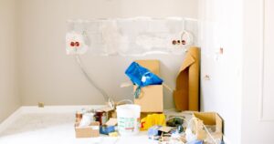 Can I arrange urgent repairs myself and get reimbursed in NSW?
